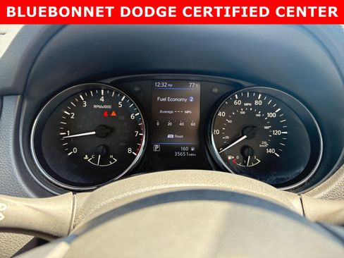 Used 2021 Nissan Rogue Sport S FWD image 14