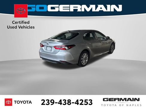 Used 2023 Toyota Camry LE image 7