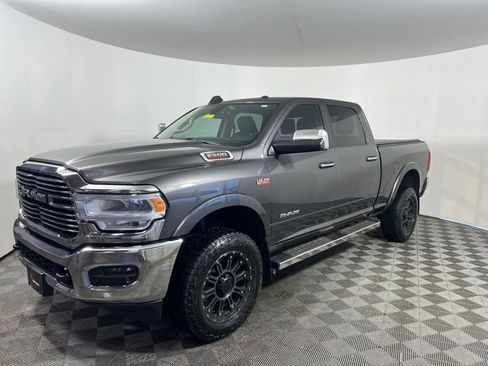 Used 2019 RAM 2500 Laramie w/ Off Road Package AWD/4WD image 4