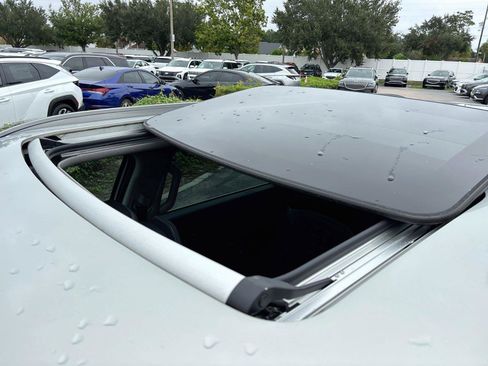 Used 2024 Kia EV9 Wind AWD/4WD image 22