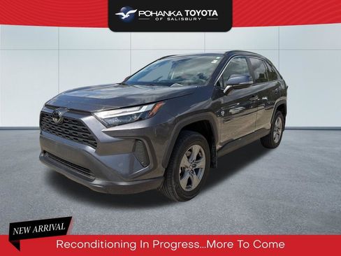 Used 2024 Toyota RAV4 XLE w/ Convenience Package image 1