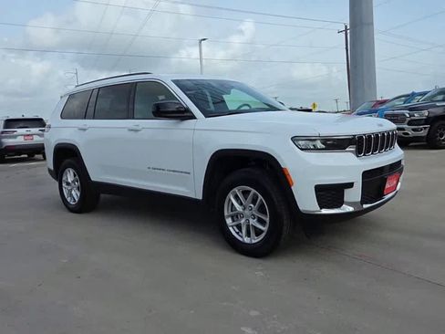 New 2026 Jeep Grand Cherokee L 2WD image 2