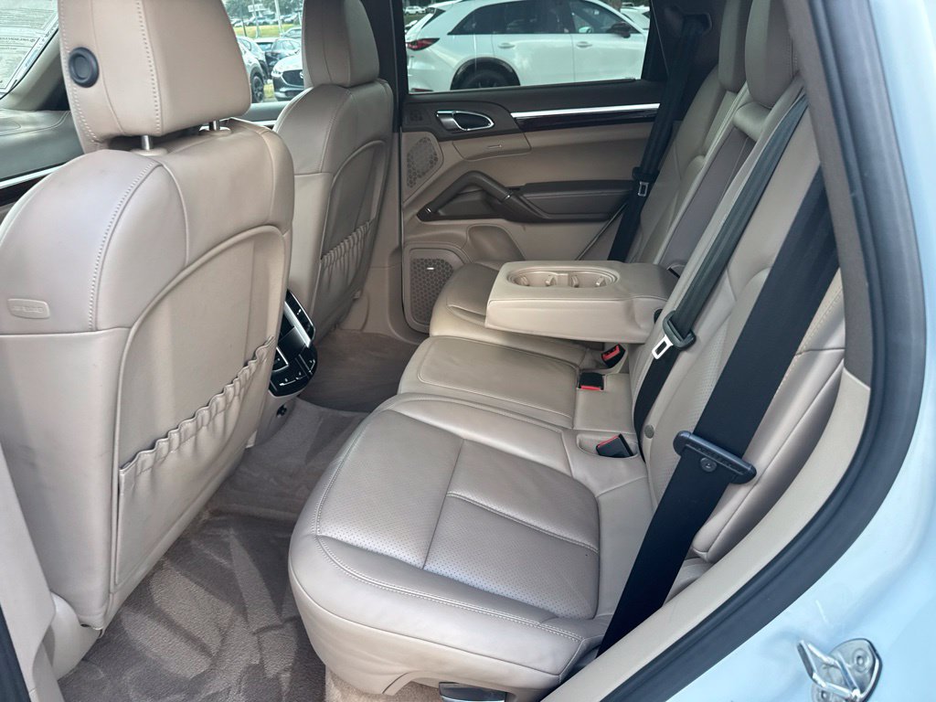 Used 2012 Porsche Cayenne AWD/4WD image 36