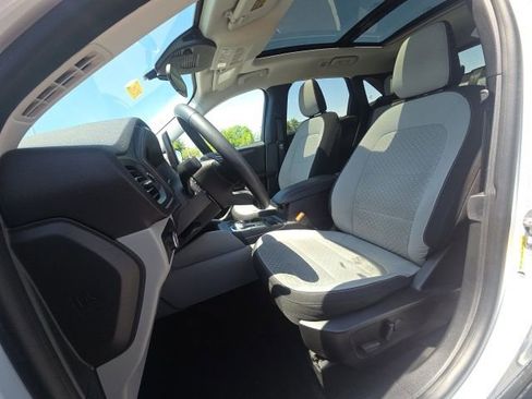 Used 2023 Ford Escape Active w/ Tech Pack #1 FWD image 24