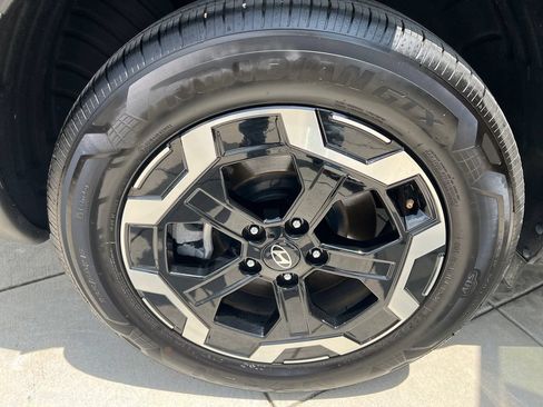 Certified 2026 Hyundai Santa Fe SEL FWD image 8