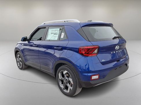 New 2026 Hyundai Venue SEL image 5