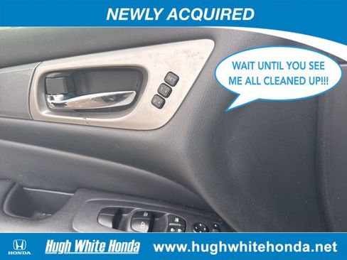 Used 2020 Nissan Pathfinder SL image 7