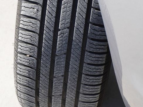 Used 2012 Mercedes-Benz ML 350 BlueTEC 4MATIC image 6