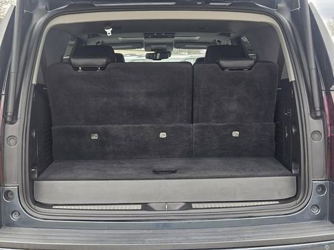 Used 2019 Chevrolet Tahoe Premier image 13