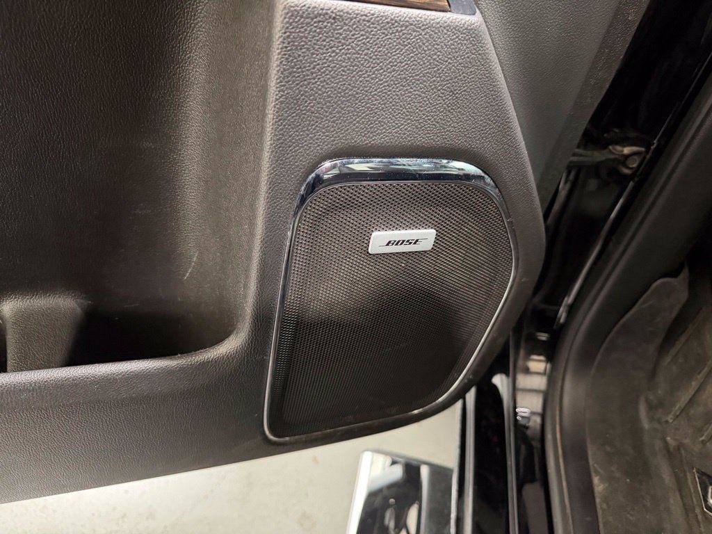 Used 2019 GMC Sierra 3500 Denali w/ Duramax Plus Package AWD/4WD image 5