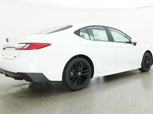 Used 2026 Toyota Camry SE w/ Convenience Package FWD image 28