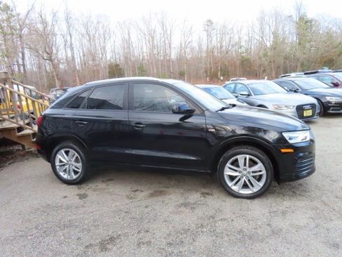 Used 2018 Audi Q3 2.0T Premium w/ Convenience Package image 5