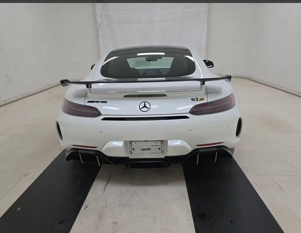 Used 2020 Mercedes-Benz AMG GT R image 8