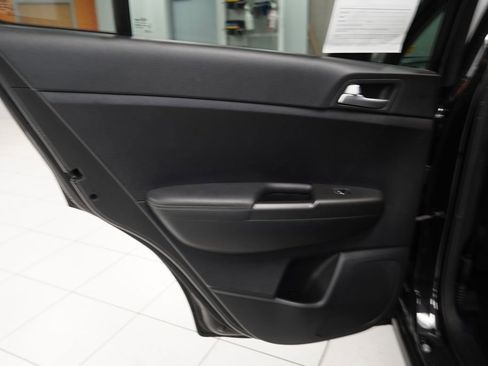 Used 2017 Kia Sportage LX w/ LX Popular Package image 24