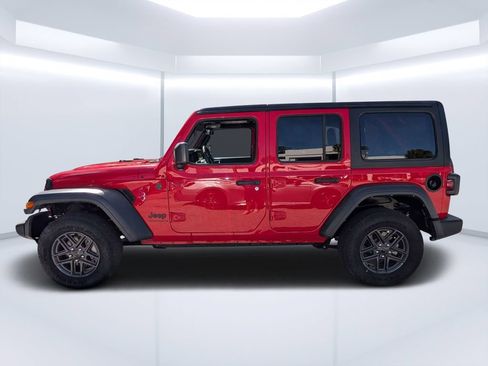 Used 2025 Jeep Wrangler Unlimited Sport AWD/4WD image 6