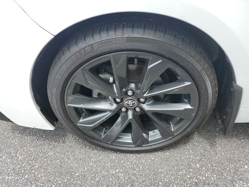 Used 2024 Toyota Corolla SE FWD image 7
