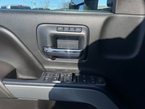 Used 2016 Chevrolet Silverado 2500 LTZ image 22