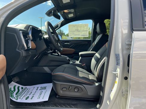 New 2026 GMC Canyon AT4 image 18