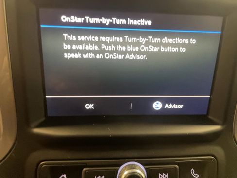 Used 2022 Chevrolet Silverado 2500 Custom w/ Custom Value Package image 11