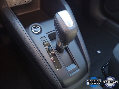 Certified 2025 Nissan Kicks Play S image 23