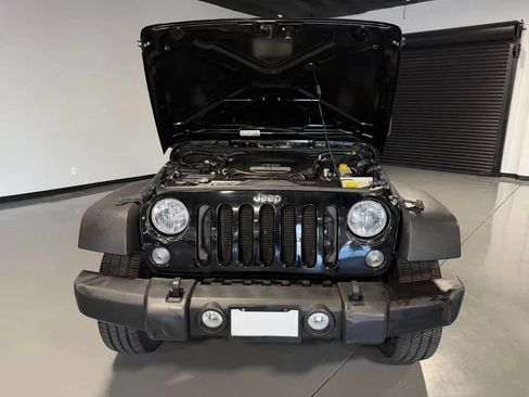 Used 2016 Jeep Wrangler Unlimited Sport w/ Quick Order Package 24S AWD/4WD image 7