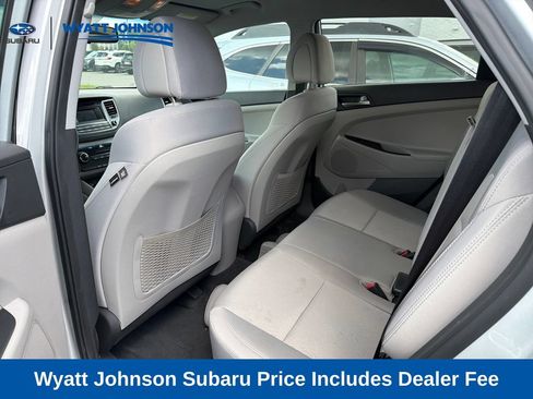 Used 2018 Hyundai Tucson SE AWD/4WD image 13