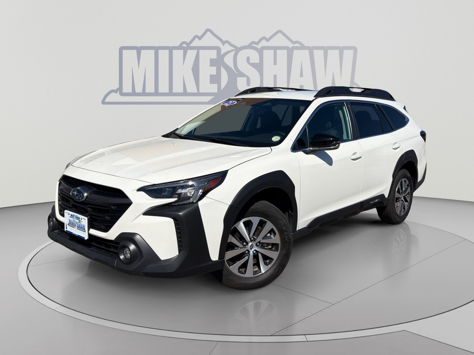 Used 2023 Subaru Outback Premium w/ Tech Package 1 AWD/4WD image 1