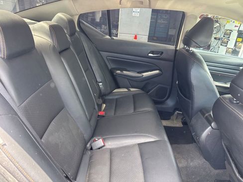 Used 2020 Nissan Altima 2.5 SR FWD image 17