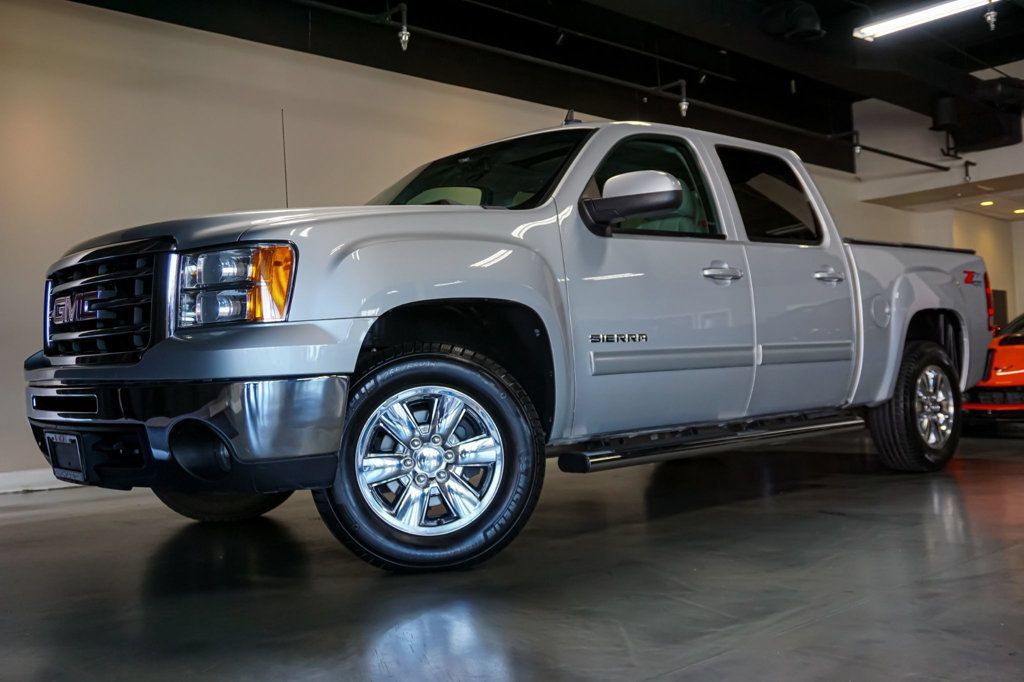 Used 2012 GMC Sierra 1500 SLT w/ SLT Convenience Package AWD/4WD image 1