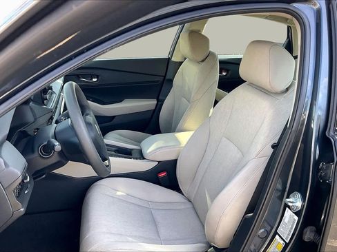 Used 2023 Honda Accord EX image 14