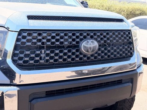 Used 2020 Toyota Tundra SR5 w/ TRD Off-Road Plus Package AWD/4WD image 4