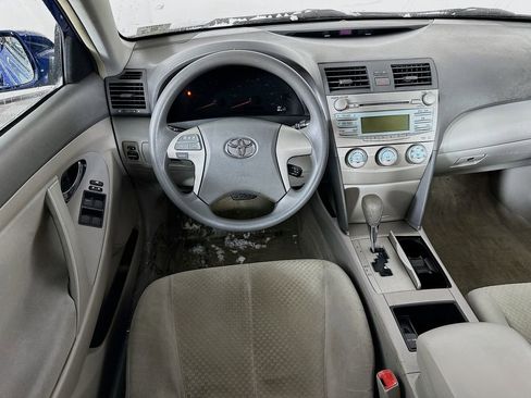 Used 2009 Toyota Camry LE image 25