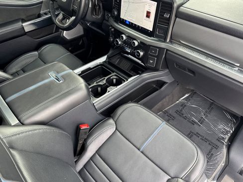 Certified 2025 Ford F350 Platinum image 15