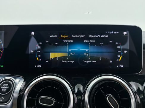 Used 2021 Mercedes-Benz GLB 250 image 21