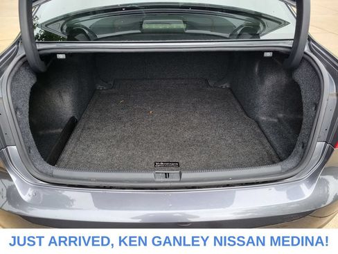 Used 2015 Volkswagen Passat 1.8T Limited Edition FWD image 17