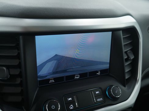 Used 2022 GMC Acadia SLT w/ Preferred Package image 24