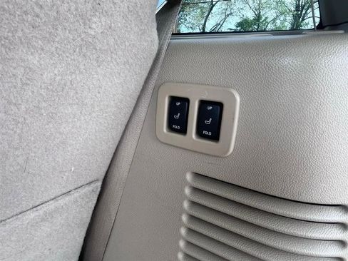 Used 2010 Ford Expedition Eddie Bauer AWD/4WD image 22