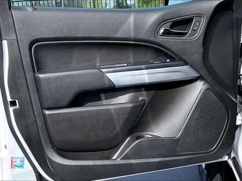 Used 2022 Chevrolet Colorado LT w/ Fleet Safety Package image 25