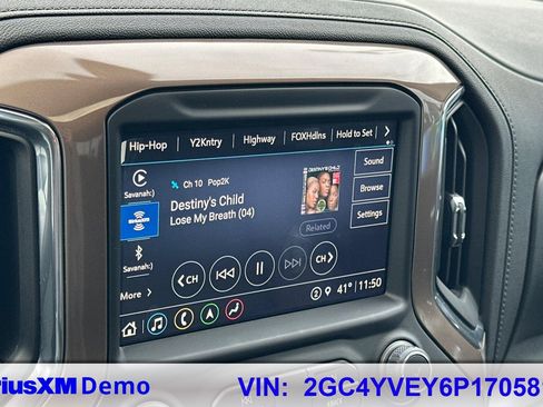 Used 2023 Chevrolet Silverado 3500 High Country image 26