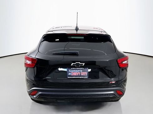 New 2026 Chevrolet Trax RS FWD image 7