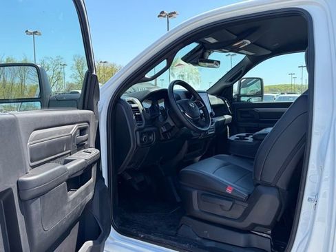 New 2026 RAM 4500 Tradesman w/ Chrome Appearance Group RWD image 12