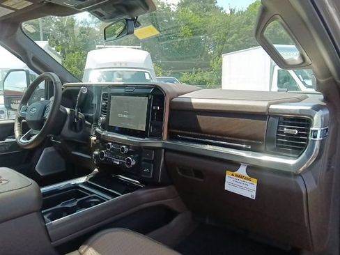New 2026 Ford F250 King Ranch w/ Chrome Package AWD/4WD image 35