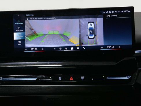 Certified 2024 BMW 530i w/ Premium Package image 14