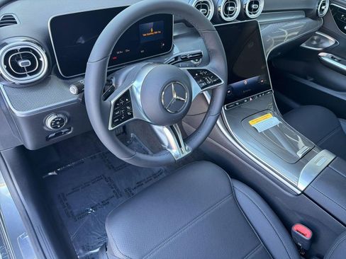 Used 2026 Mercedes-Benz C 300 Sedan image 4