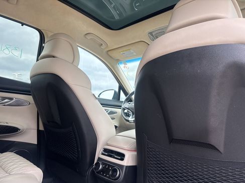 Used 2022 Genesis GV70 3.5T Sport w/ Sport Prestige Package image 30