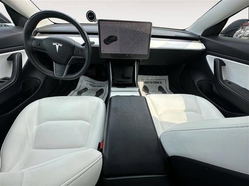 Used 2019 Tesla Model 3 Long Range image 10