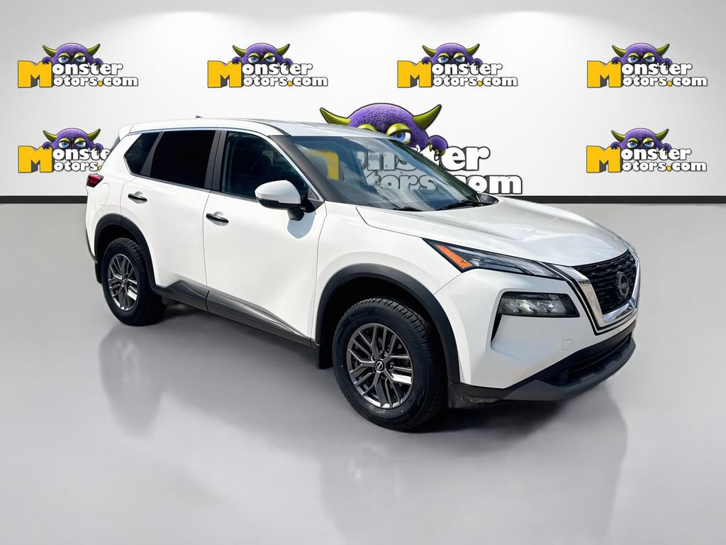 Used 2023 Nissan Rogue S AWD/4WD image 3