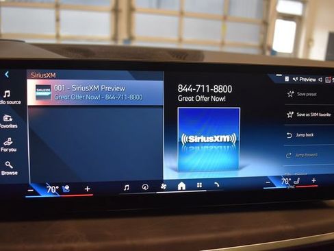 Used 2024 BMW X7 xDrive40i AWD/4WD image 27