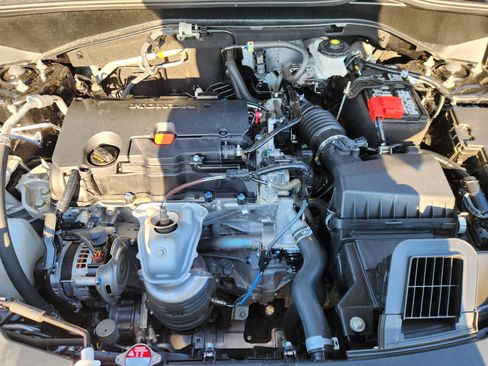 Certified 2023 Honda HR-V Sport image 17