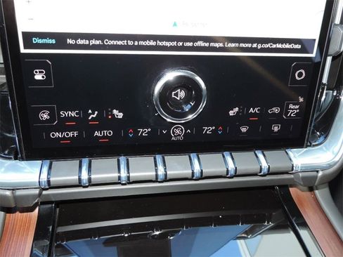 Certified 2025 GMC Yukon Denali image 24